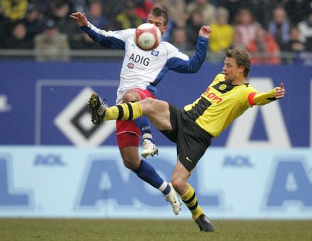 的发球和侵 的发球和侵